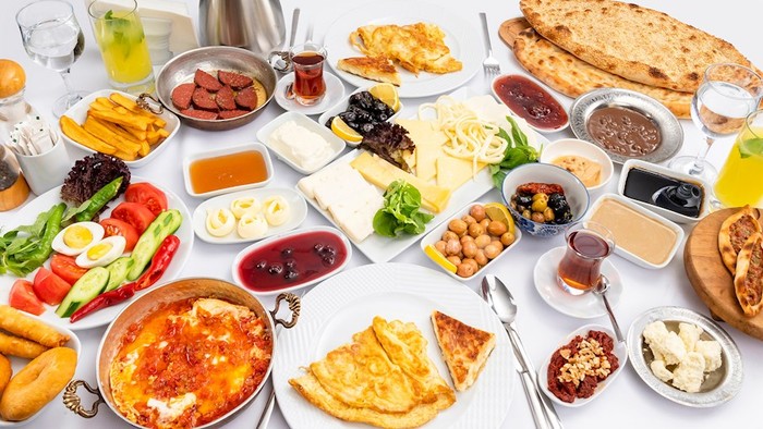 10 Sarapan Dunia yang Menggoda, Bubur Ayam Masuk?
