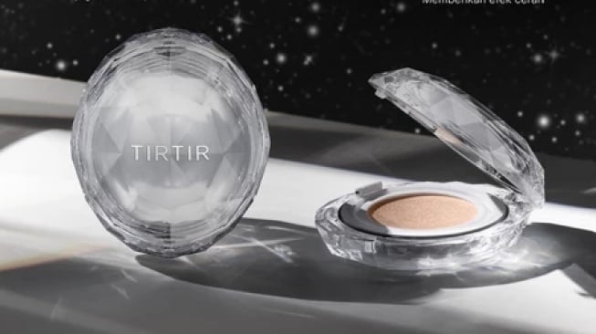 4 Cushion Foundation Terbaik: Coverage Sempurna, Awet Seharian!