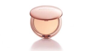 5 Bedak Wardah Tahan Lama: Glowing Seharian, Anti Luntur!