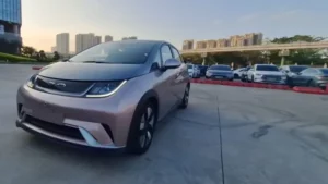 BYD Tutup Dealer, Ribuan Konsumen Terdampak? Simak Solusinya