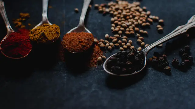 Bumbu Kedaluwarsa? Rasa Masakan Anda Terancam! Kenali Tandanya!