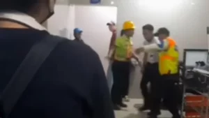 Dramatis! Ibu Melahirkan di Toilet KRL Stasiun Bogor, Selamat!