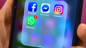 Meta Respons Resmi: Iran Minta Hapus WhatsApp, Instagram