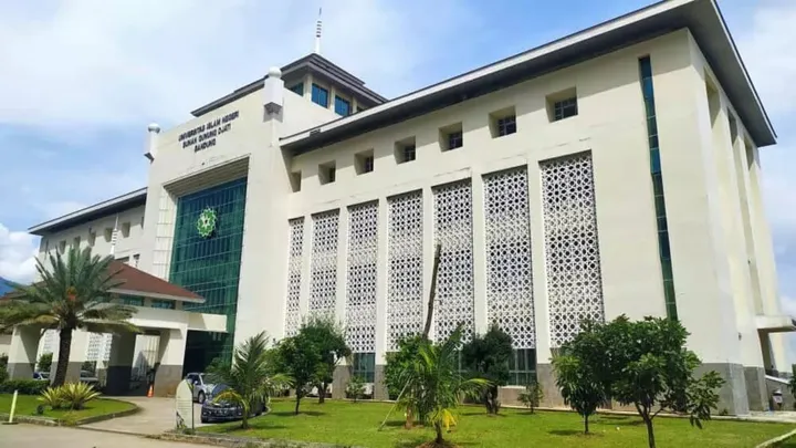 Misteri Nama Cibiru: Legenda Bandung Timur yang Memikat