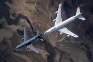 Misteri Pesawat Trump: Aktivitas Mencurigakan Dekat Konflik Iran