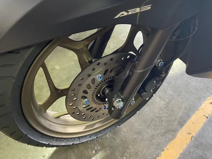 Pahami Rem ABS & CBS Honda: Cara Kerja & Manfaatnya
