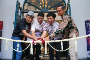Pameran Seni LUMIERE & CULTURE: Cahaya, Budaya, dan Kanvas Vasaka Maison
