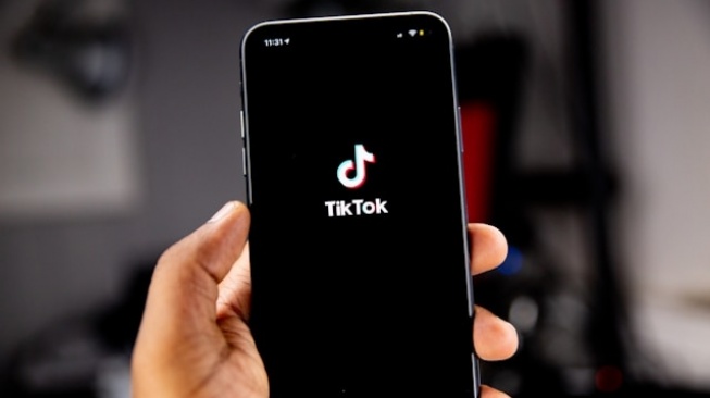 Rahasia 8 Cara Cuan Melimpah di TikTok 2025: Panduan Lengkap