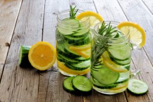 Rahasia Tubuh Sehat: 5 Manfaat Air Lemon Mentimun Pagi Hari