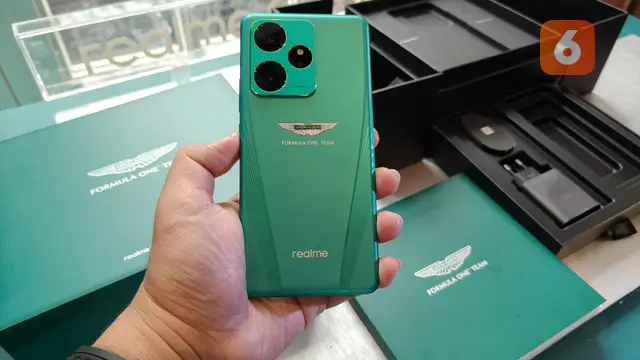 Realme GT7 Dream Edition Aston Martin: 200 Unit, Harga?
