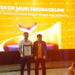 Seedbacklink: Rekor Dunia! Komunitas Blogger Terbesar di Google