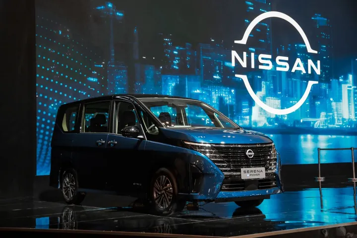 Serena e-POWER Bandung: Listrik Canggih, Kenyamanan Keluarga Maksimal