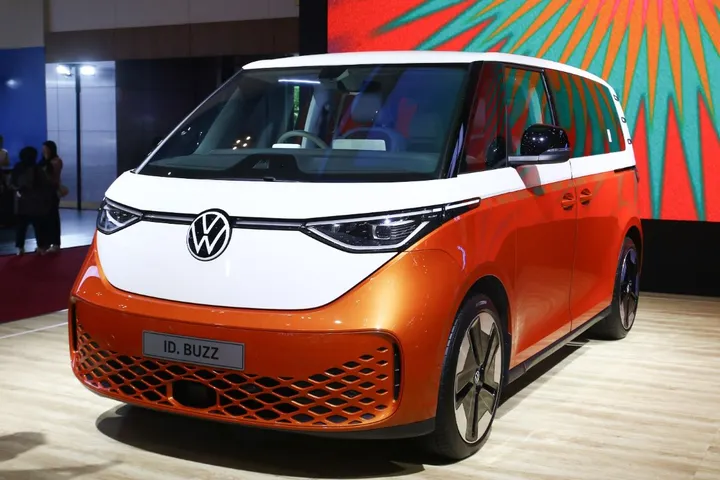 VW ID.Buzz Resmi Meluncur Bandung: Festival Seru di 23 Paskal
